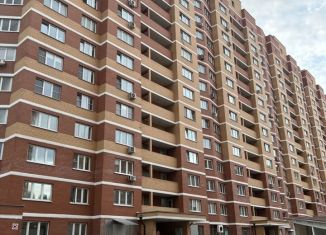 Двухкомнатная квартира в аренду, 84 м2, Апрелевка, улица Дубки