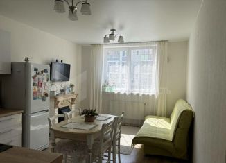 Продаю 2-ком. квартиру, 56.3 м2, Тюмень, улица Червишевский Тракт, 47к4, ЖК Апрель