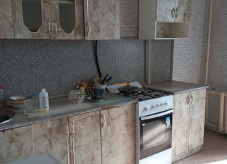 Сдача в аренду однокомнатной квартиры, 30 м2, Республика Башкортостан, улица Шмидта, 16