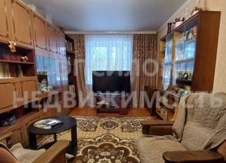 Продажа 5-комнатной квартиры, 87.2 м2, Курск, проезд Сергеева, 8