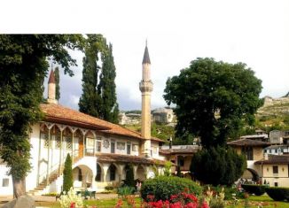 Продаю участок, 10 сот., Бахчисарай, площадь Ленина