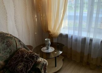 Аренда 2-ком. квартиры, 44 м2, Оленегорск, Парковая улица, 3