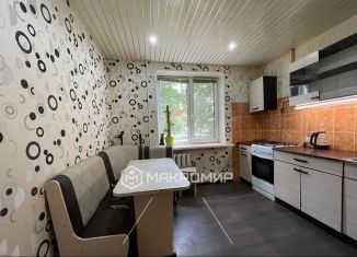 Сдается в аренду двухкомнатная квартира, 54 м2, Орёл, Советская улица, 51, Железнодорожный район