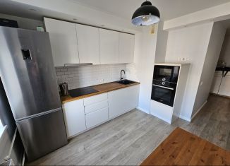 Сдаю двухкомнатную квартиру, 54 м2, Мурино, ЖК Ласточка, Петровский бульвар, 7