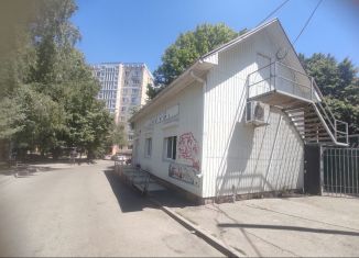 Продажа торговой площади, 80 м2, Ставрополь, улица 50 лет ВЛКСМ, 51Б, микрорайон № 34