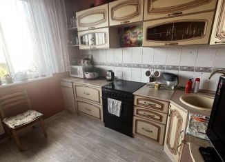 Сдача в аренду 2-ком. квартиры, 54 м2, Москва, Новокосинская улица, 11к1, район Новокосино