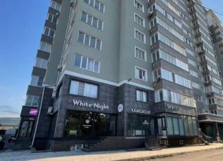 Продается торговая площадь, 60 м2, Махачкала, Кировский район, улица Вузовское Озеро, 13