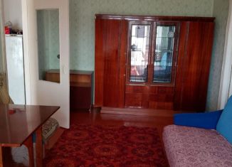 Сдам в аренду двухкомнатную квартиру, 45 м2, Тихорецк, улица Калинина, 18/20