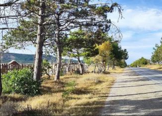 Земельный участок на продажу, 79 сот., посёлок городского типа Куйбышево, улица Ленина, 19А