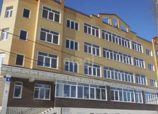 Продаю 2-ком. квартиру, 56 м2, Малоярославец, улица Аузина, 4