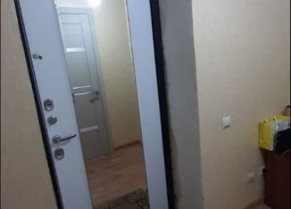 Сдам в аренду 2-ком. квартиру, 52 м2, Алагир, улица К. Хетагурова, 239