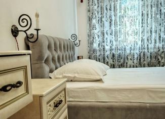 Двухкомнатная квартира в аренду, 76 м2, Ростов-на-Дону, 2-я улица Володарского, 166/6