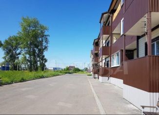 Продам двухкомнатную квартиру, 50 м2, село Киева, Школьная улица, 19А