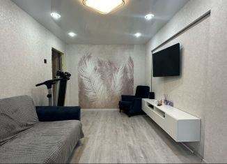 Продам трехкомнатную квартиру, 59.6 м2, Ирбит, улица Белинского, 4