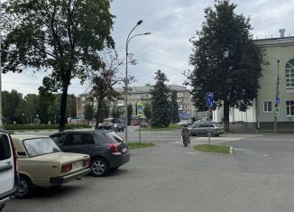 Сдается в аренду 1-ком. квартира, 33 м2, Псков, Советская улица, 55