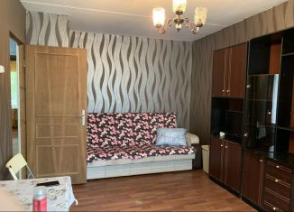 Сдаю в аренду трехкомнатную квартиру, 58.8 м2, Зеленоград, улица 1 Мая, 2