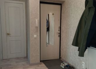 Сдается в аренду 2-ком. квартира, 41 м2, Серов, улица Ленина, 154