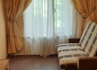 Сдаю в аренду комнату, 16 м2, Санкт-Петербург, 16-я линия Васильевского острова, 11