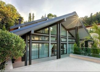 Продаю дом, 210 м2, Сочи, микрорайон Светлана, улица Дмитриевой, 42/3