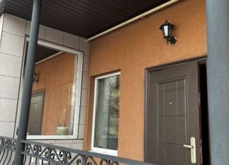 Таунхаус на продажу, 175 м2, Калининград, Верхнеозёрная улица, 32А