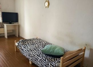 Сдаю 1-комнатную квартиру, 30 м2, поселок городского типа Инской, Энергетическая улица, 27