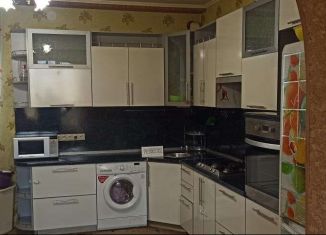 Сдам дом, 240 м2, Сочи, улица Мира, 83