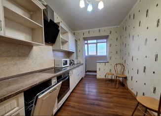 2-ком. квартира в аренду, 65 м2, Тюмень, бульвар Бориса Щербины, 14, Восточный округ