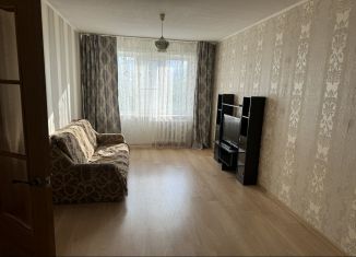 Сдаю однокомнатную квартиру, 41 м2, Псков, улица Рокоссовского, 34
