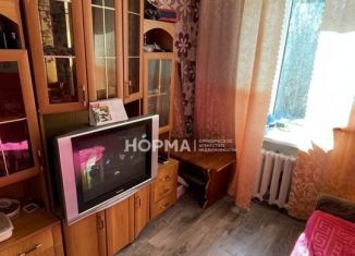 Продаю комнату, 12 м2, Октябрьский, улица Академика Королёва, 11