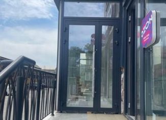 Продаю торговую площадь, 60 м2, Махачкала, Кировский район, улица Вузовское Озеро, 13