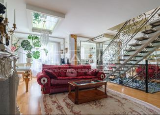 Продается 4-ком. квартира, 210 м2, Санкт-Петербург, 1-я Полевая улица, 24, 1-я Полевая улица