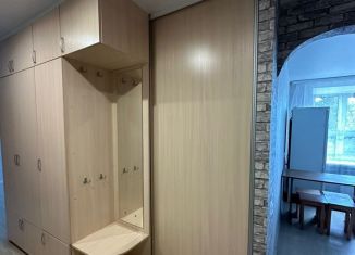 Сдаю 2-комнатную квартиру, 50 м2, Псков, Рижский проспект, 31