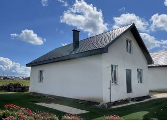 Продам дом, 90 м2, село Красная Башкирия, улица Минислама Мирсаяпова