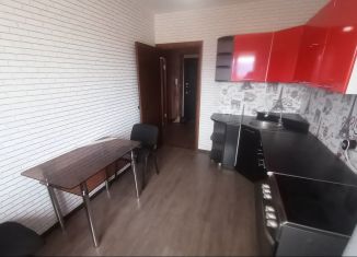 Продается 1-ком. квартира, 36 м2, Кудымкар, улица Виталия Онькова, 24