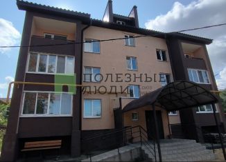 Сдается в аренду 2-ком. квартира, 49 м2, Сызрань, Рабочая улица, 54А