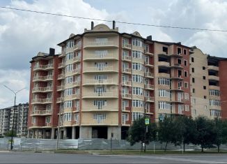 Продам трехкомнатную квартиру, 133.3 м2, Ингушетия, улица Саида Чахкиева, 38