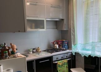 Продаю двухкомнатную квартиру, 43 м2, Димитровград, улица Победы, 12