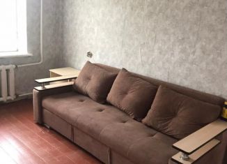 Сдаю в аренду 2-комнатную квартиру, 48 м2, Копейск, улица Фурманова, 2