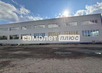 Сдается в аренду производство, 820 м2, Октябрьский, улица Космонавтов, 5/8