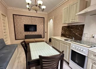 Продается однокомнатная квартира, 39.7 м2, посёлок городского типа Яблоновский, Новороссийская улица, 7