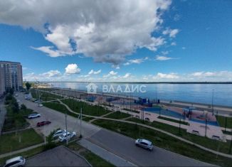 Продаю двухкомнатную квартиру, 57 м2, Благовещенск, Заводская улица, 2/4, ЖК Лазурный Берег