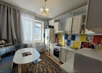 Продаю 1-комнатную квартиру, 42.3 м2, Тобольск, 4-й микрорайон, 36