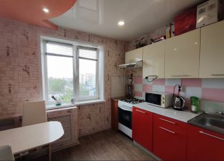 Продам однокомнатную квартиру, 32.5 м2, Киров, проспект Строителей, 13