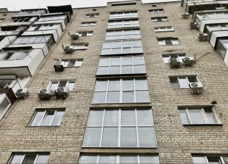 Продам 1-ком. квартиру, 38 м2, Ростов-на-Дону, улица Максима Горького