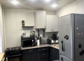 Продаю 1-ком. квартиру, 33 м2, Мурманск, улица Свердлова, 46А