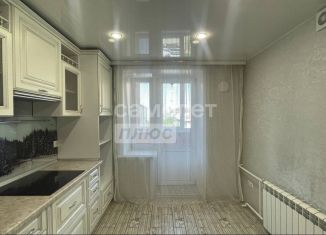 Продается 3-комнатная квартира, 64.9 м2, Чита, улица Ленина, 24