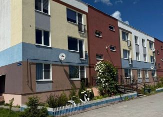 Продам 2-ком. квартиру, 53 м2, Калининградская область, Дружная улица, 1Б