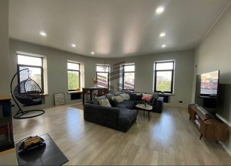 Сдается в аренду 3-ком. квартира, 153 м2, Санкт-Петербург, Большая Пушкарская улица, 13