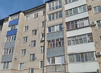 Продаю 2-комнатную квартиру, 53 м2, Сызрань, Советская улица, 122