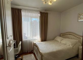 Трехкомнатная квартира на продажу, 63 м2, Ростов-на-Дону, проспект 40-летия Победы, 91